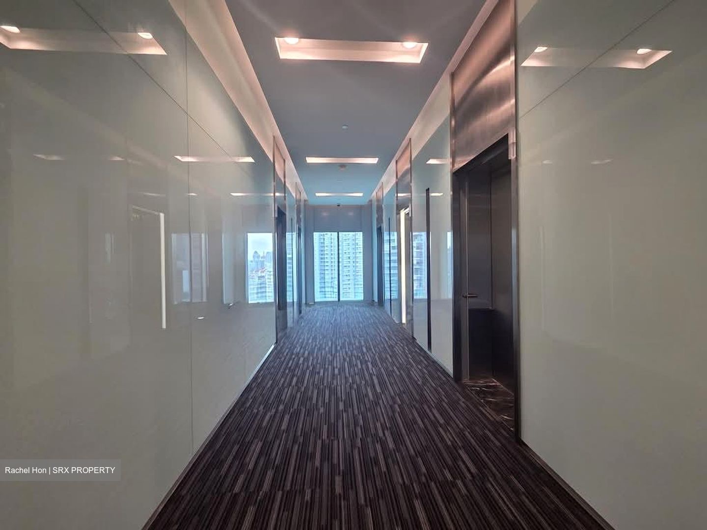 Arc 380 (D8), Office #566858651